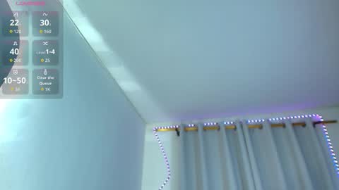 Dulce Maria online show from 4, 10, 2025