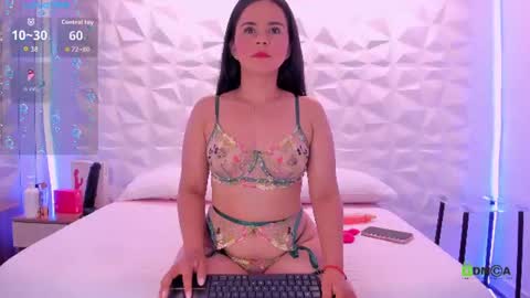 Snapshot of 01nahomi chatting on 12, 7, 2026 Nahomi online show from 12, 7, 2026