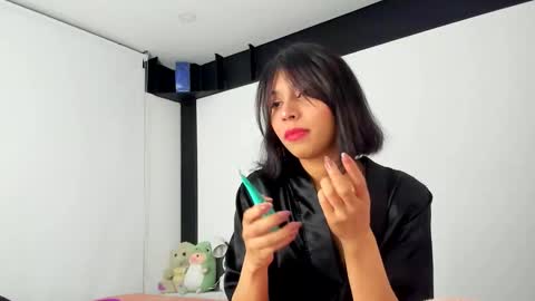 Snapshot of 0amy1 chatting on 11, 11, 2025 amy online show from 11, 11, 2025