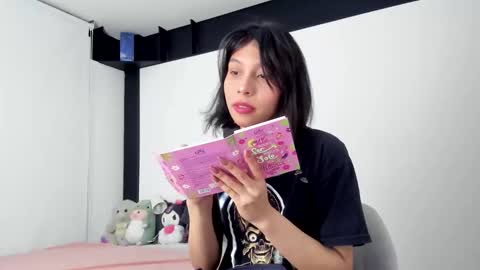 Snapshot of 0amy1 chatting on 12, 11, 2025 amy online show from 12, 11, 2025