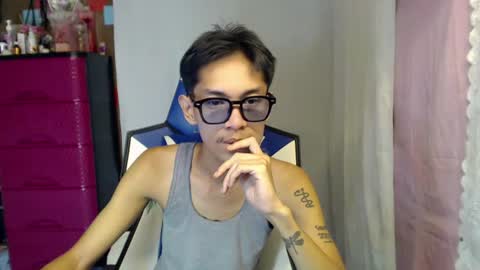 Snapshot of 0cir_asiansatisfy chatting on 28, 7, 2026 RICK online show from 28, 7, 2026