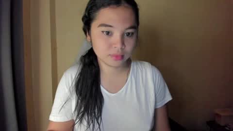 Snapshot of 0wwlo0k chatting on 7, 4, 2026 0wwlo0k online show from 7, 4, 2026