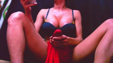 Snapshot of 11inchmistressxxlyka chatting on 7, 2, 2025 CALL ME BABY online show from 7, 2, 2025