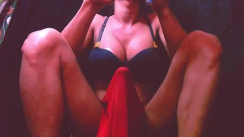 Snapshot of 11inchmistressxxlyka chatting on 11, 2, 2025 CALL ME BABY online show from 11, 2, 2025