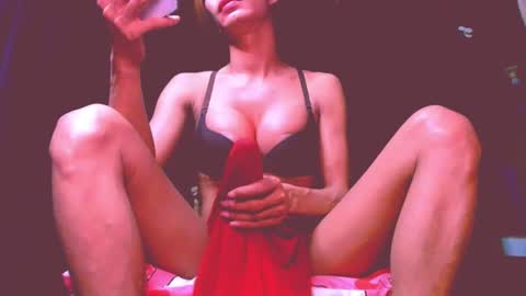 Snapshot of 11inchmistressxxlyka chatting on 3, 3, 2025 CALL ME BABY online show from 3, 3, 2025