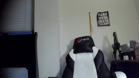 Snapshot of 11inchtattedtrinibad chatting on 25, 1, 2025 11inchtattedtrinibad online show from 25, 1, 2025