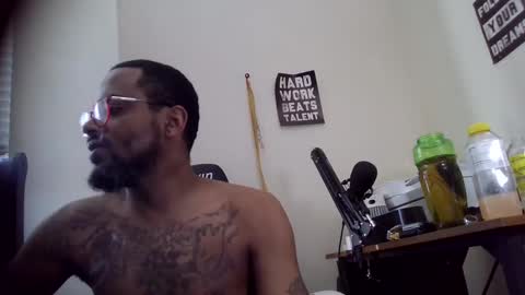 Snapshot of 11inchtattedtrinibad chatting on 28, 2, 2025 11inchtattedtrinibad online show from 28, 2, 2025