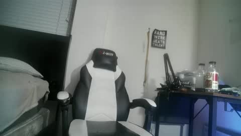 Snapshot of 11inchtattedtrinibad chatting on 12, 9, 2025 11inchtattedtrinibad online show from 12, 9, 2025