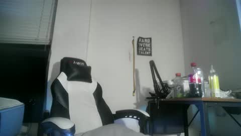 Snapshot of 11inchtattedtrinibad chatting on 15, 9, 2025 11inchtattedtrinibad online show from 15, 9, 2025