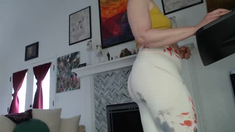Snapshot of 11willowandjohn11 chatting on 6, 2, 2025 Aurora Willows online show from 6, 2, 2025