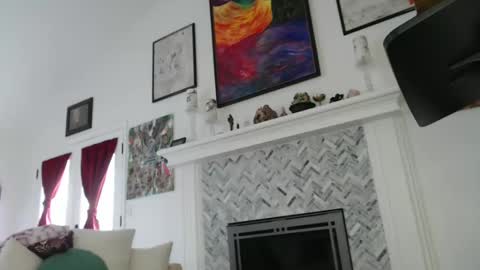 Snapshot of 11willowandjohn11 chatting on 12, 2, 2025 Aurora Willows online show from 12, 2, 2025