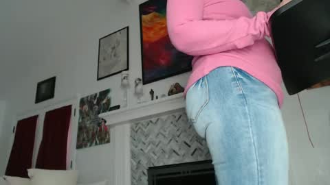 Snapshot of 11willowandjohn11 chatting on 18, 2, 2025 Aurora Willows online show from 18, 2, 2025