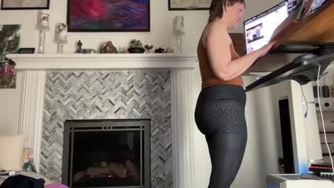 Snapshot of 11willowandjohn11 chatting on 4, 3, 2025 Aurora Willows online show from 4, 3, 2025
