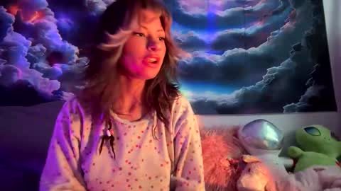 BakxBee online show from 10, 4, 2026