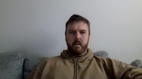 Snapshot of 123holt123 chatting on 19, 5, 2026 123holt123 online show from 19, 5, 2026