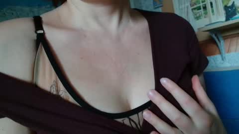 12ennie online show from 31, 3, 2026