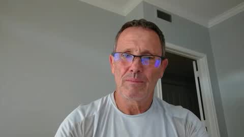 13glanmorfa online show from 27, 11, 2025