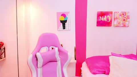 Snapshot of 15_scarlette chatting on 30, 12, 2024 Scarlette online show from 30, 12, 2024