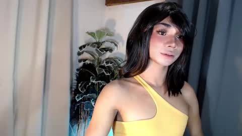 Snapshot of 18_nicole chatting on 28, 3, 2026 barbie online show from 28, 3, 2026