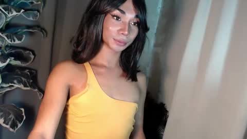 Snapshot of 18_nicole chatting on 5, 4, 2026 barbie online show from 5, 4, 2026