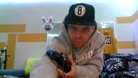 Snapshot of 19banger85 chatting on 8, 11, 2025 19banger85 online show from 8, 11, 2025