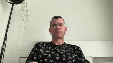 J online show from 5, 6, 2026