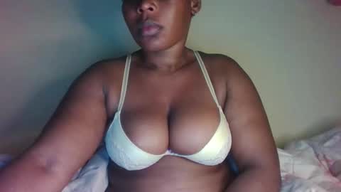 Snapshot of 1_sexybaby chatting on 18, 10, 2025 1_sexybaby online show from 18, 10, 2025