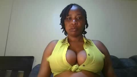 Snapshot of 1_sexylove chatting on 17, 11, 2025 1_sexylove online show from 17, 11, 2025