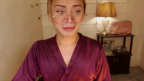 Snapshot of 1bigsurprise4you chatting on 14, 12, 2024 angel online show from 14, 12, 2024