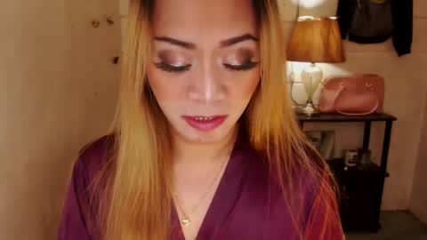 Snapshot of 1bigsurprise4you chatting on 25, 12, 2024 angel online show from 25, 12, 2024