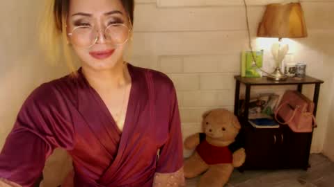 Snapshot of 1bigsurprise4you chatting on 18, 2, 2025 angel online show from 18, 2, 2025