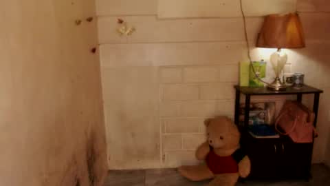 Snapshot of 1bigsurprise4you chatting on 24, 2, 2025 angel online show from 24, 2, 2025