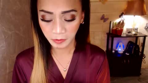 Snapshot of 1bigsurprise4you chatting on 4, 10, 2025 angel online show from 4, 10, 2025