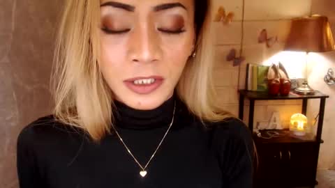 Snapshot of 1bigsurprise4you chatting on 11, 2, 2026 angel online show from 11, 2, 2026