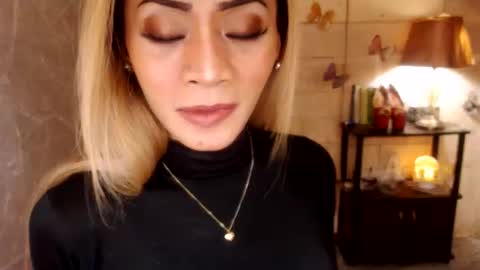 Snapshot of 1bigsurprise4you chatting on 14, 2, 2026 angel online show from 14, 2, 2026