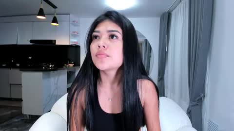 Hello soy bonnie  online show from 4, 3, 2025