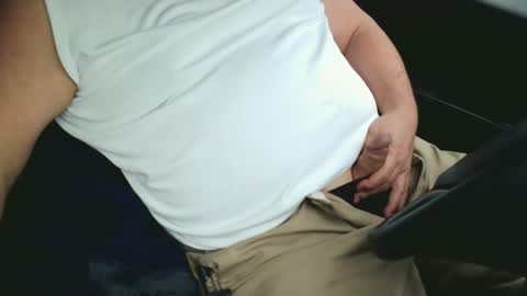 Snapshot of 1dumguy chatting on 4, 2, 2025 1dumguy online show from 4, 2, 2025