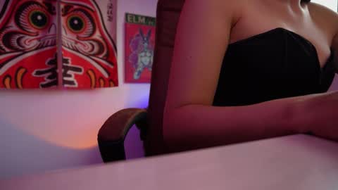 1hannamontana online show from 11, 2, 2026