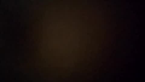 Boy In Sisters Clothes online show from 20, 9, 2025