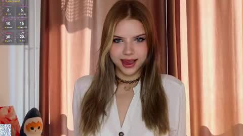 Mia online show from 11, 7, 2026