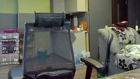 1LINDSEY1 online show from 28, 10, 2025