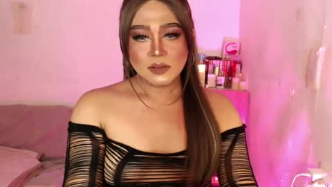 1lovelymess online show from 1, 7, 2026
