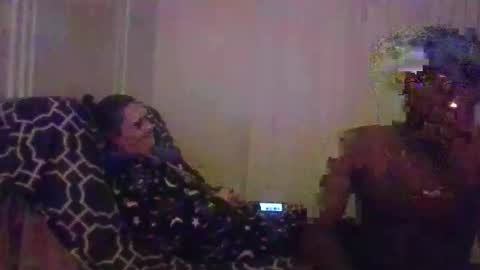 Snapshot of 1retro_ski_mask chatting on 2, 11, 2025 Tropical Fusion online show from 2, 11, 2025