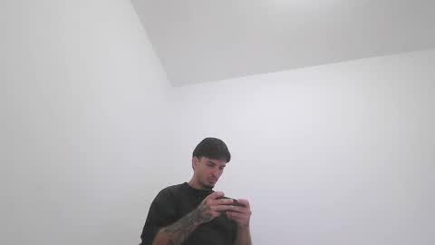 Snapshot of 1sensual chatting on 22, 12, 2024 1sensual online show from 22, 12, 2024