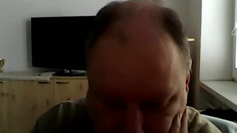 Snapshot of 1vaso chatting on 12, 1, 2025 1vaso online show from 12, 1, 2025