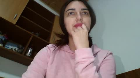 20 ivyy online show from 8, 4, 2026