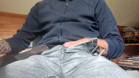 Snapshot of 22_acacia_avenue chatting on 13, 9, 2025 22_acacia_avenue online show from 13, 9, 2025