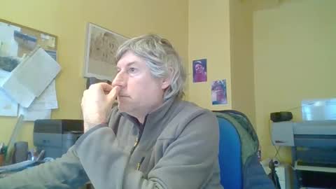 22esserre online show from 4, 12, 2025