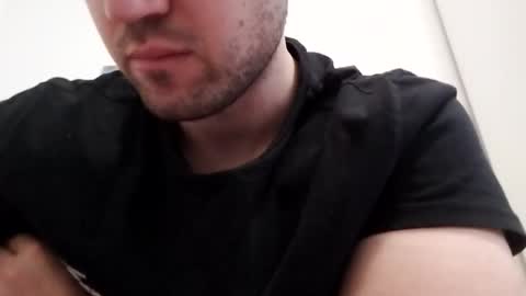 Snapshot of 22fish22_ chatting on 10, 11, 2025 22fish22_ online show from 10, 11, 2025