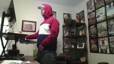 Snapshot of 247edgeallday chatting on 27, 10, 2025 247edgeallday online show from 27, 10, 2025